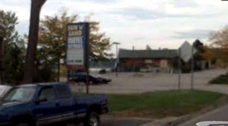 Sun n Sand Motel - Street View 2008 (newer photo)